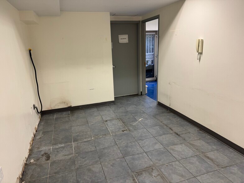 More Photos Of 1787 Madison Ave, New York Apartments For Lease