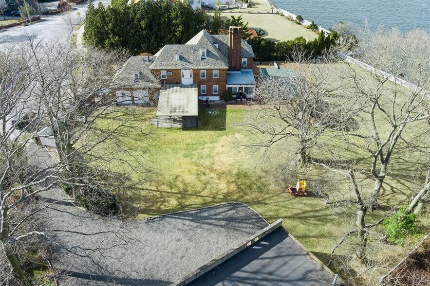 More Photos Of 125 Malba Dr, Flushing Land For Sale