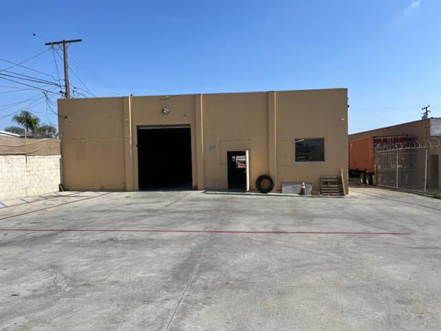 More Photos Of 1429 W 130th St, Gardena Warehouse For Lease