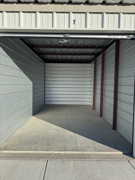 More Photos Of 213 Kearney St, Kimball Self Storage For Sale