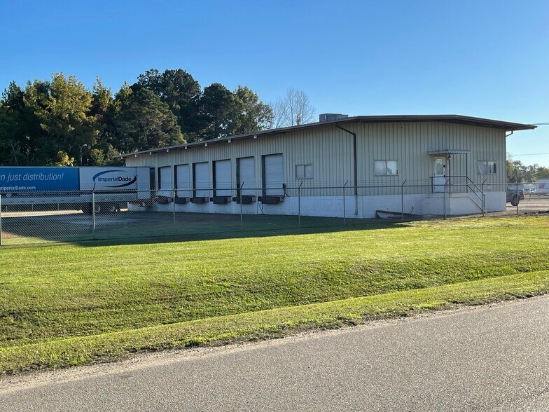 Primary Photo Of 2982 Republic Ave, Florence Warehouse For Lease