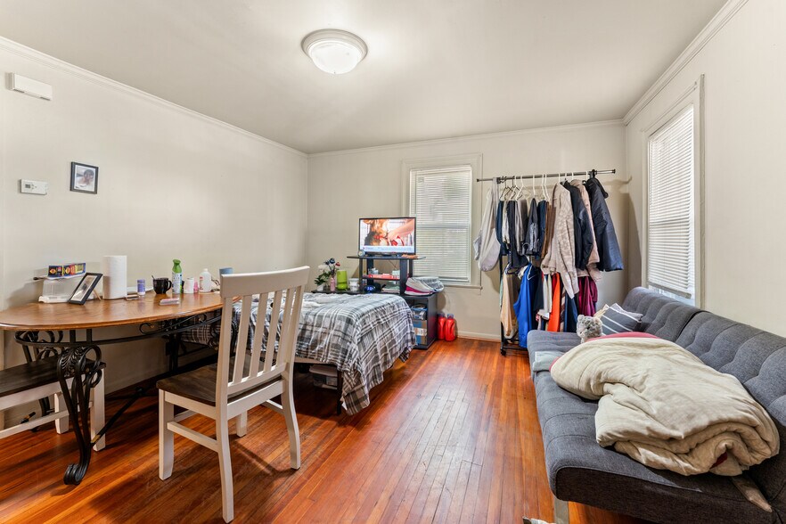 More Photos Of 175 Chapin St, Binghamton Apartments For Sale