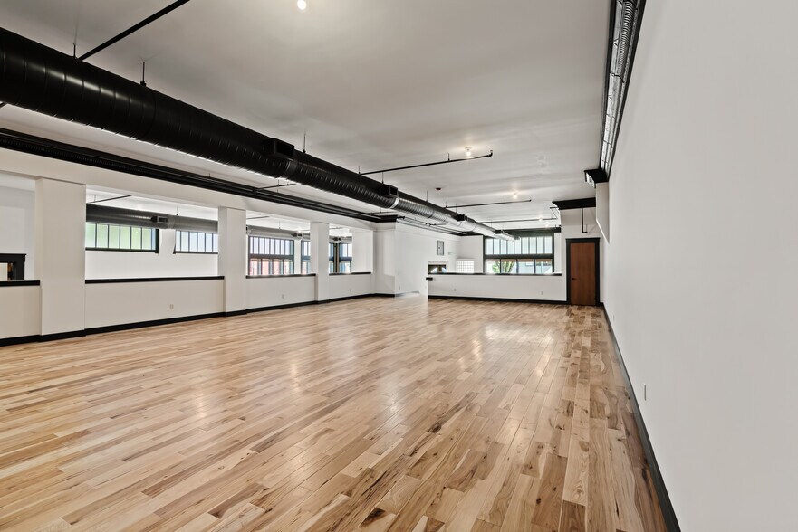 More Photos Of 103-116 W 3rd Ave, Ellensburg Restaurant For Lease