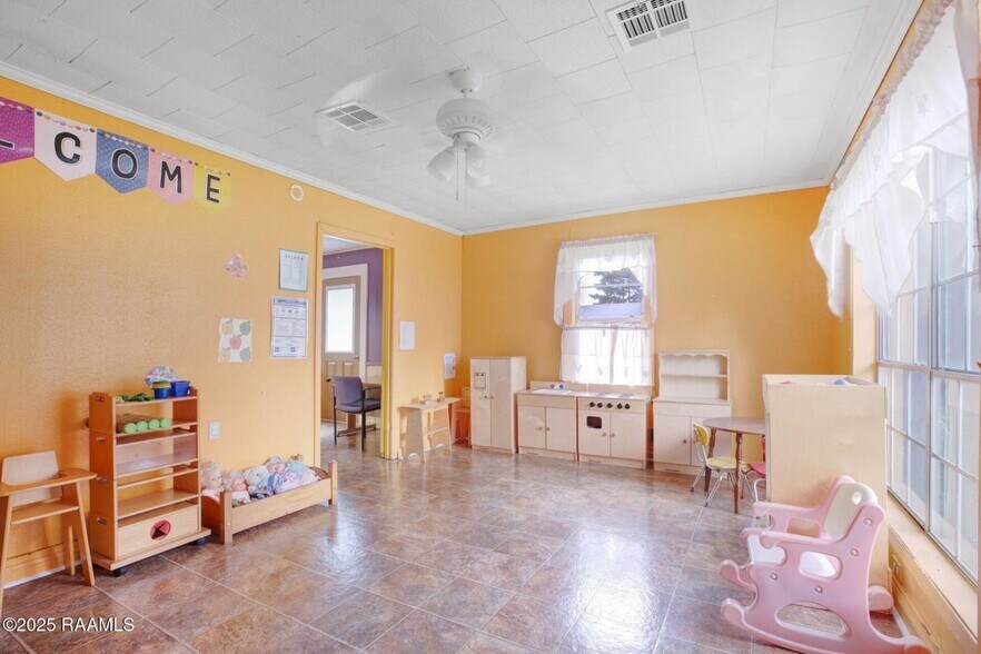 More Photos Of 229 Saint De Porres Street St, Broussard Specialty For Sale