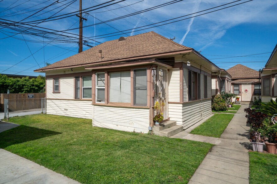 More Photos Of 613-627 W 4th St, Long Beach Apartments For Sale