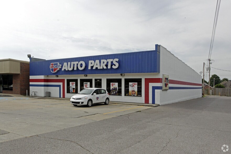 More Photos Of 6989 Stage Rd, Memphis Freestanding For Lease