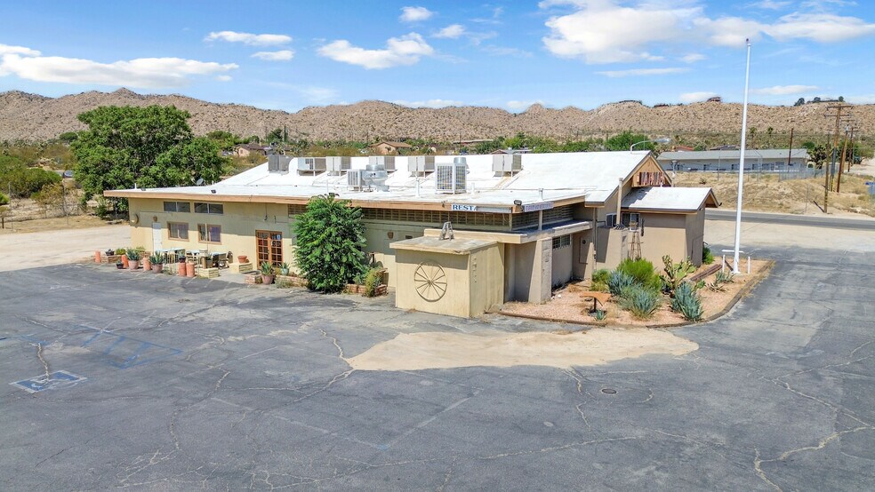 More Photos Of 57173 Sunnyslope Dr, Yucca Valley General Retail For Sale