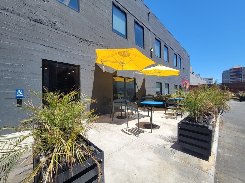 More Photos Of 1528 Webster St, Oakland Office For Lease