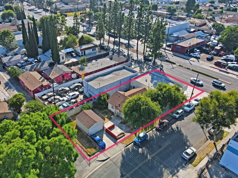 More Photos Of 8306 Garfield Ave, Bell Gardens Storefront Retail Residential For Sale