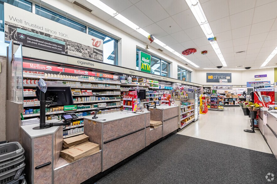 More Photos Of 20 Connecticut Blvd, East Hartford Drugstore For Sale