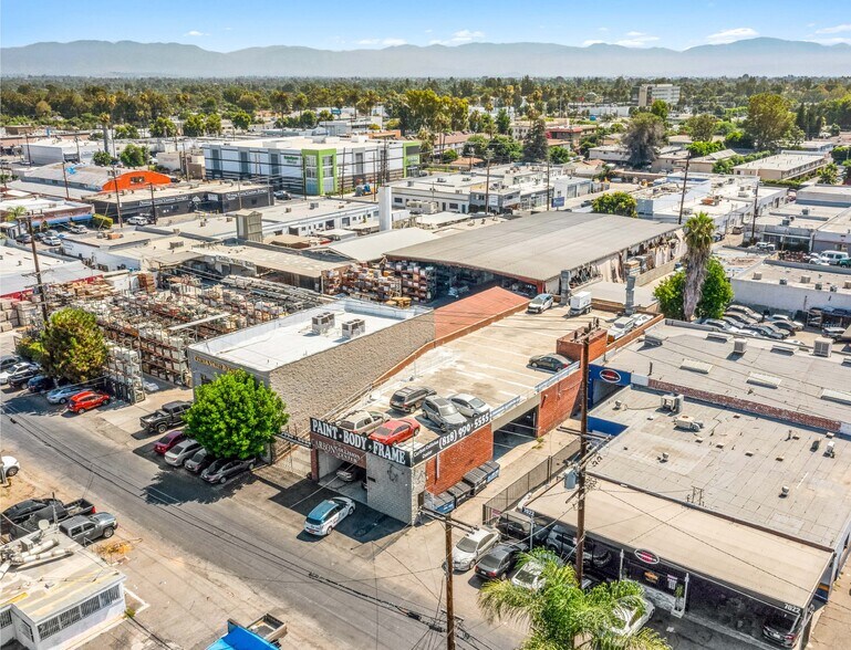 More Photos Of 7028 Canby Ave, Reseda Auto Repair For Sale