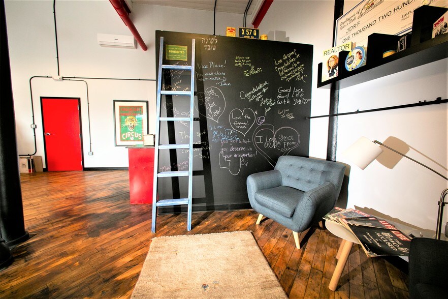 More Photos Of 642 Hilliard St, Manchester Unknown For Lease