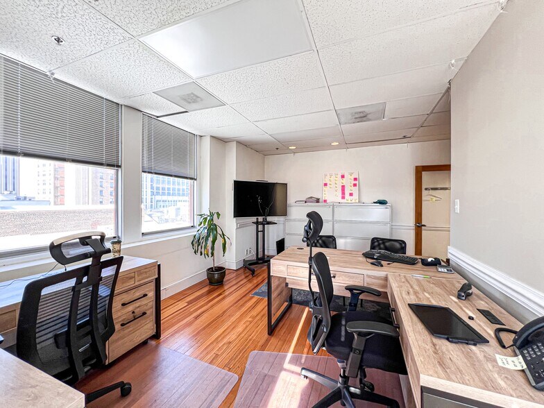 More Photos Of 200 Fayetteville St, Raleigh Loft Creative Space For Lease