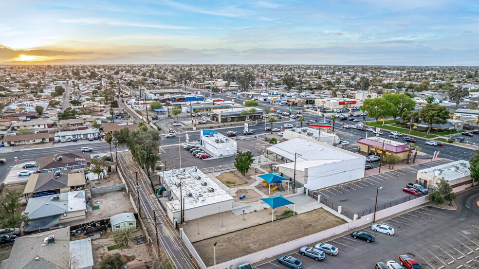 More Photos Of 5827 N 35th Ave, Phoenix Schools For Sale
