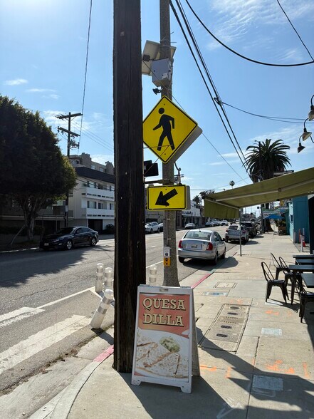 More Photos Of 343 Culver Blvd, Playa Del Rey Restaurant For Lease