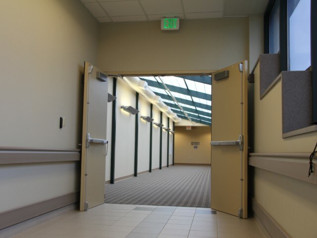 More Photos Of 2150 Gettler St, Dyer Medical For Lease