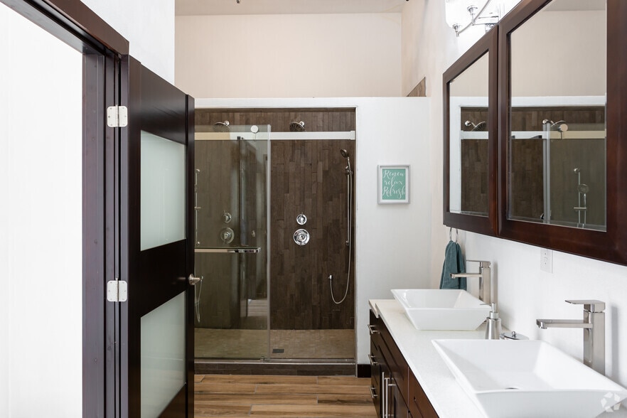 More Photos Of 511 Olive St, Saint Louis Apartments For Sale