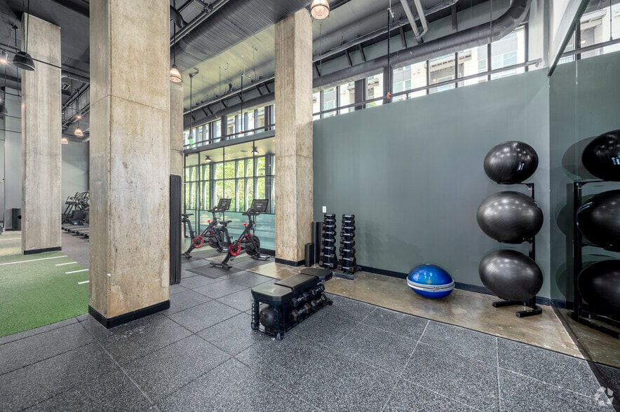 More Photos Of 1260 Spring St, Silver Spring Apartments For Lease