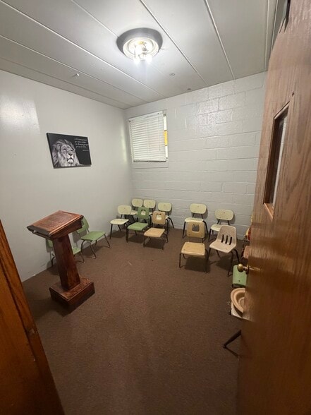 More Photos Of 4743 Northcote Ave, East Chicago Specialty For Sale