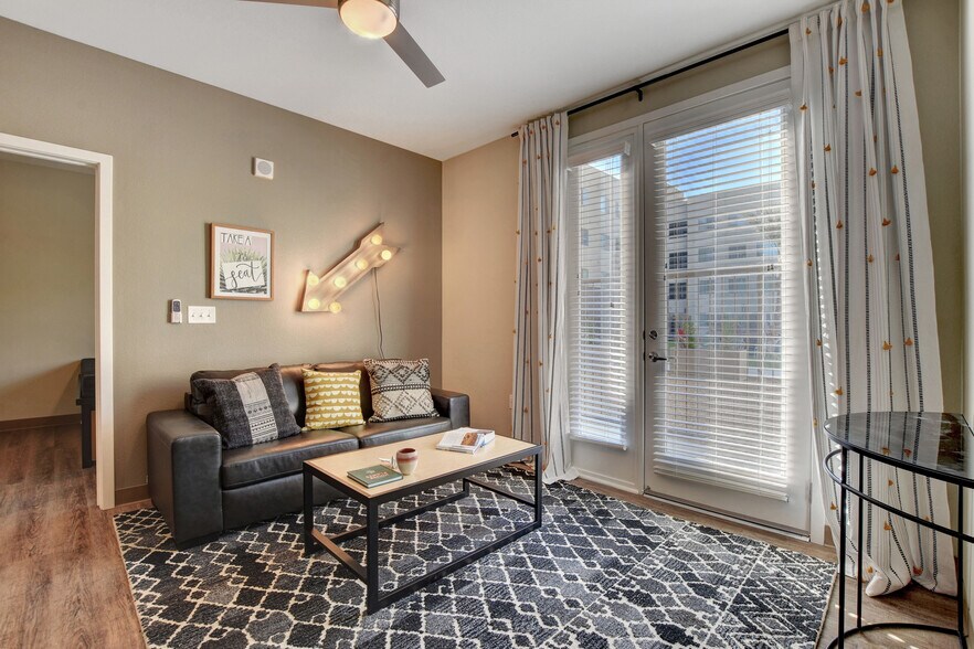 More Photos Of 1055 E Tropicana Ave, Las Vegas Apartments For Lease