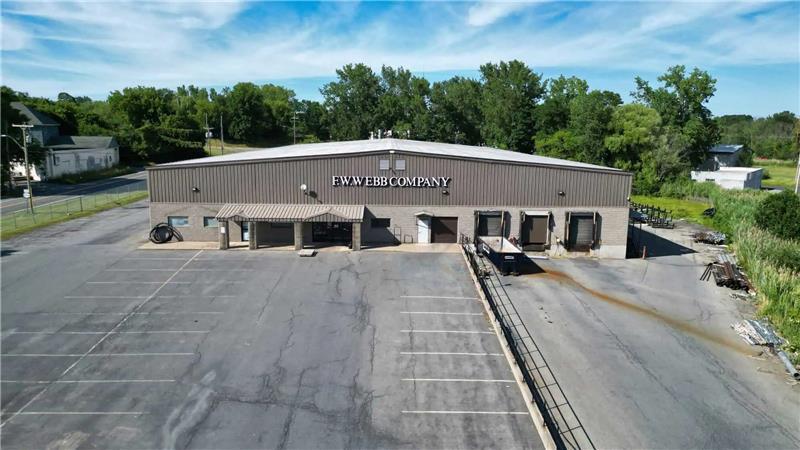 More Photos Of 3 Highland Ave, Queensbury Warehouse For Sale