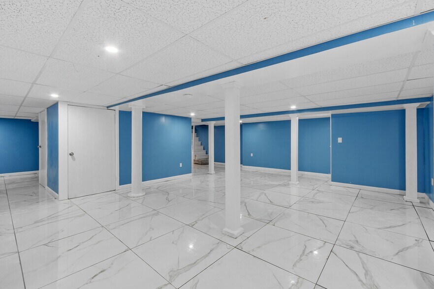 More Photos Of 127-129 Lowell St, Methuen Freestanding For Sale