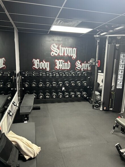 More Photos Of 1501 Hatcher Ln, Columbia Medical For Lease