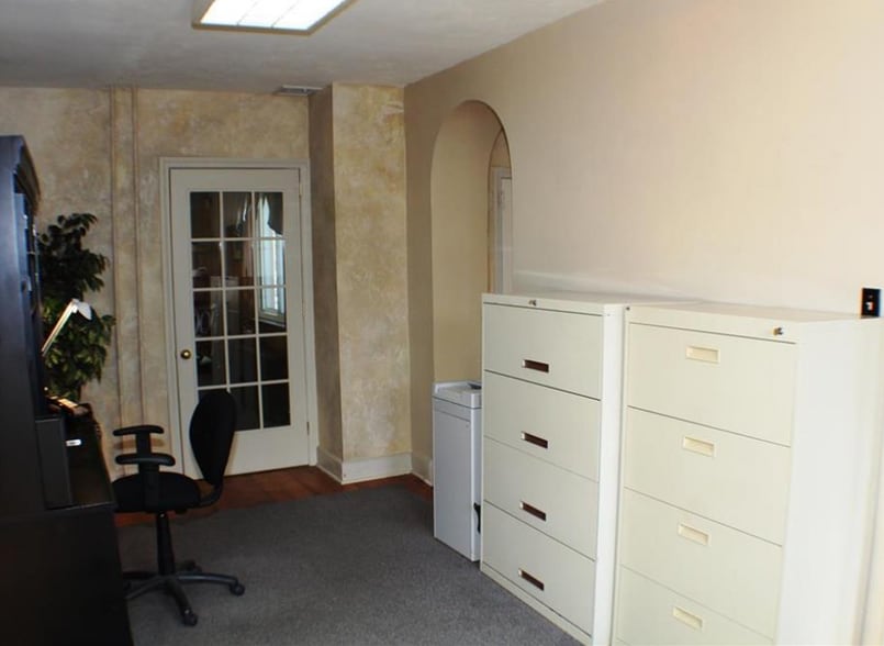 More Photos Of 129 Main, Coopersburg Office Residential For Sale