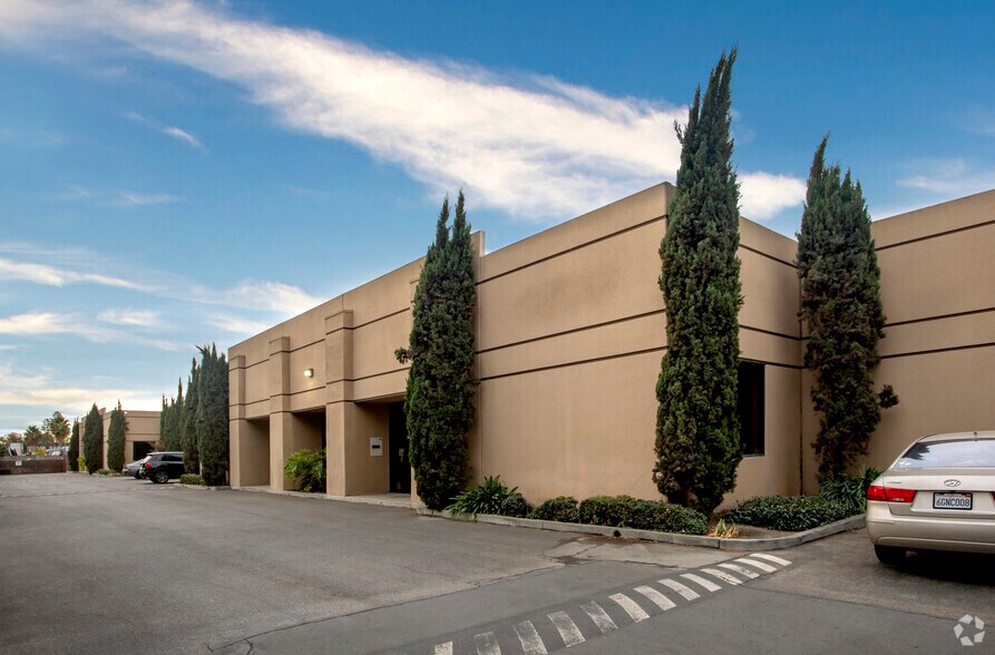 More Photos Of 1701 S 7th St, San Jose Manufacturing For Lease