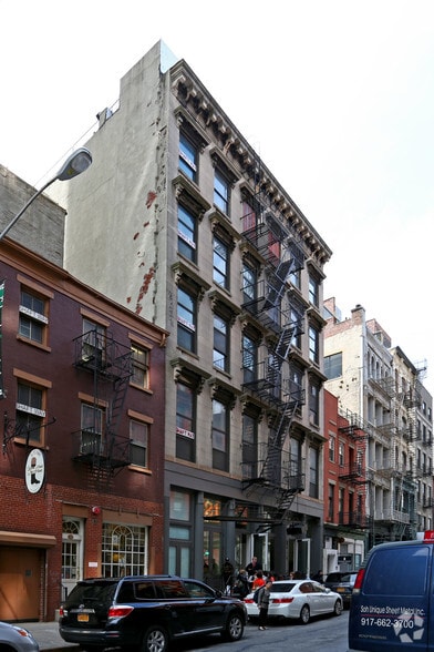 More Photos Of 21-23 Howard St, New York Office For Lease