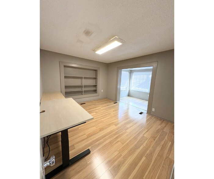 More Photos Of 355 1st St NW, Cleveland Office For Sale
