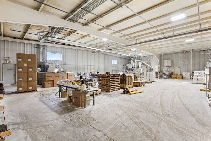 More Photos Of 2000 Ashley Rd, Morris Manufacturing For Lease