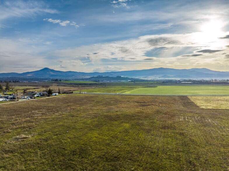 More Photos Of 0 Kings, Medford Land For Sale