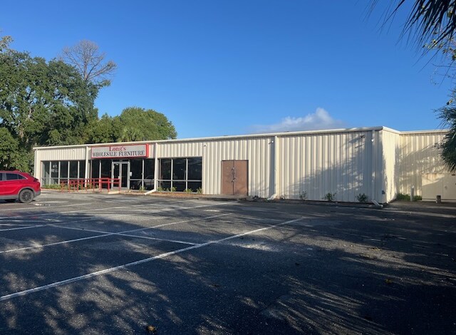 Primary Photo Of 6569 103rd St, Jacksonville Showroom For Sale