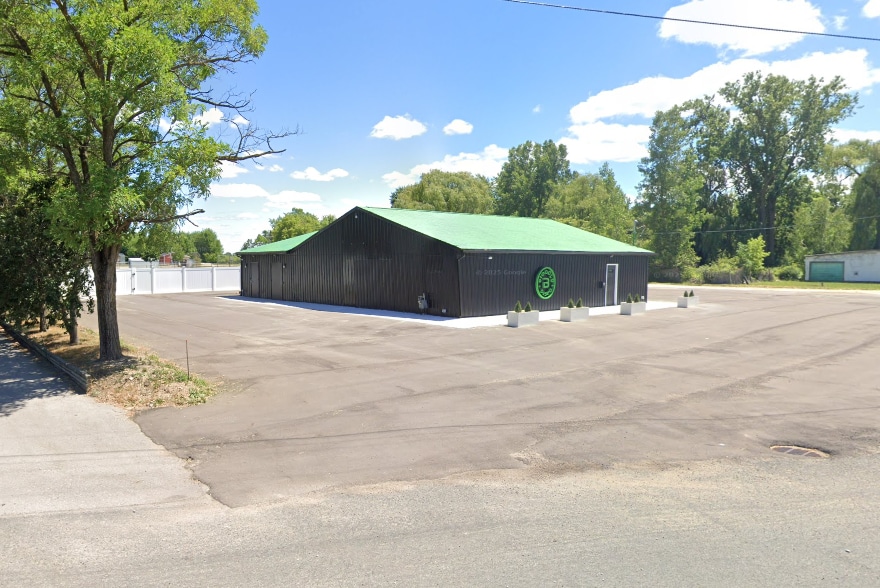 Primary Photo Of 90 3rd St, Sand Lake General Retail For Sale
