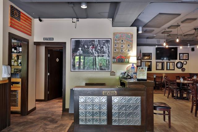 More Photos Of 20 Public Way, Quechee Restaurant For Sale