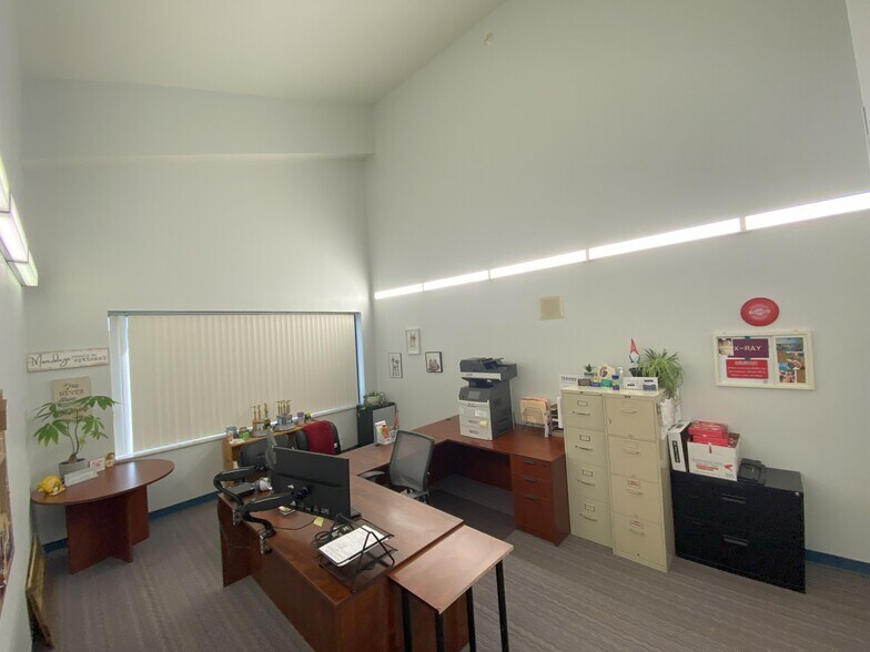 More Photos Of 660 Charbonier Rd, Florissant Religious Facility For Lease