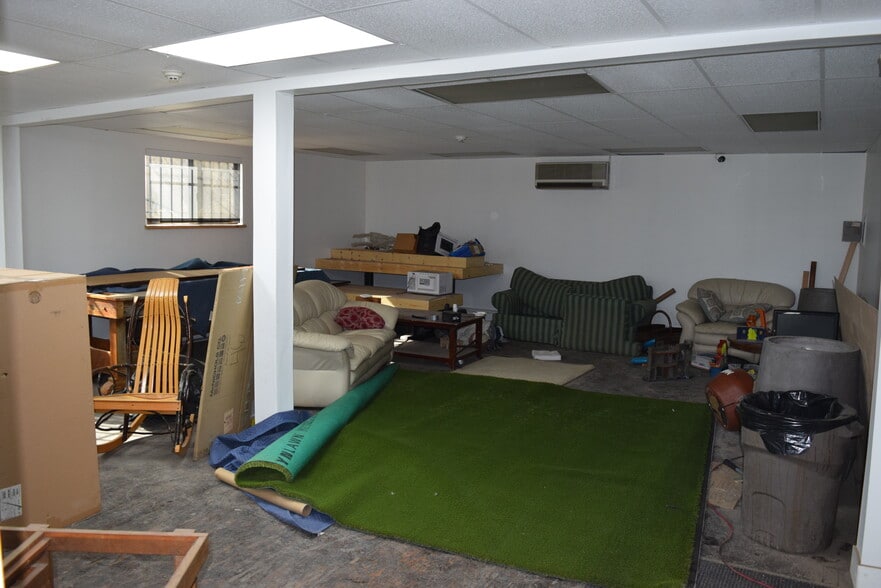 More Photos Of 1125 Depew Ct, Lakewood Unknown For Lease