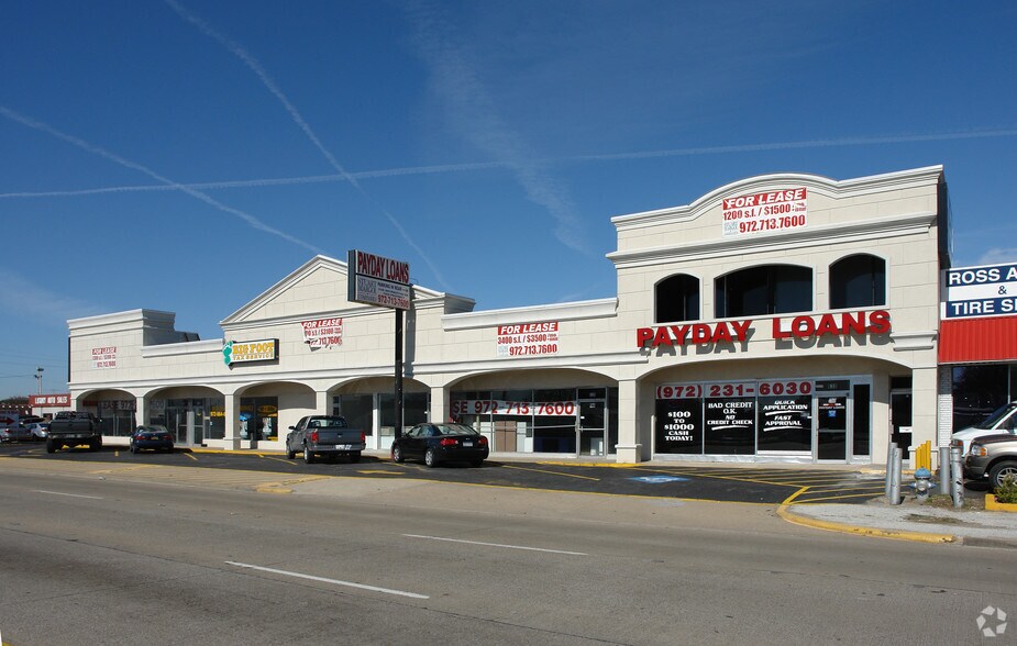 Primary Photo Of 624-630 S Central Expy, Richardson Unknown For Lease