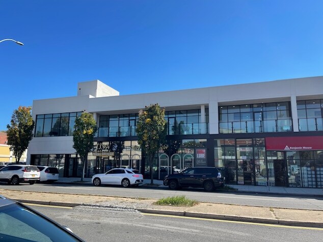 More Photos Of 18610 Union Tpke, Fresh Meadows Storefront Retail Office For Lease