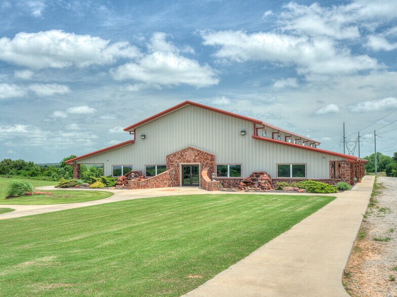 More Photos Of 341070 E 890 Rd, Chandler Lodge Meeting Hall For Sale