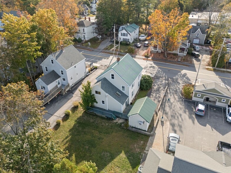 More Photos Of 10 Elm St, Gorham Office For Sale