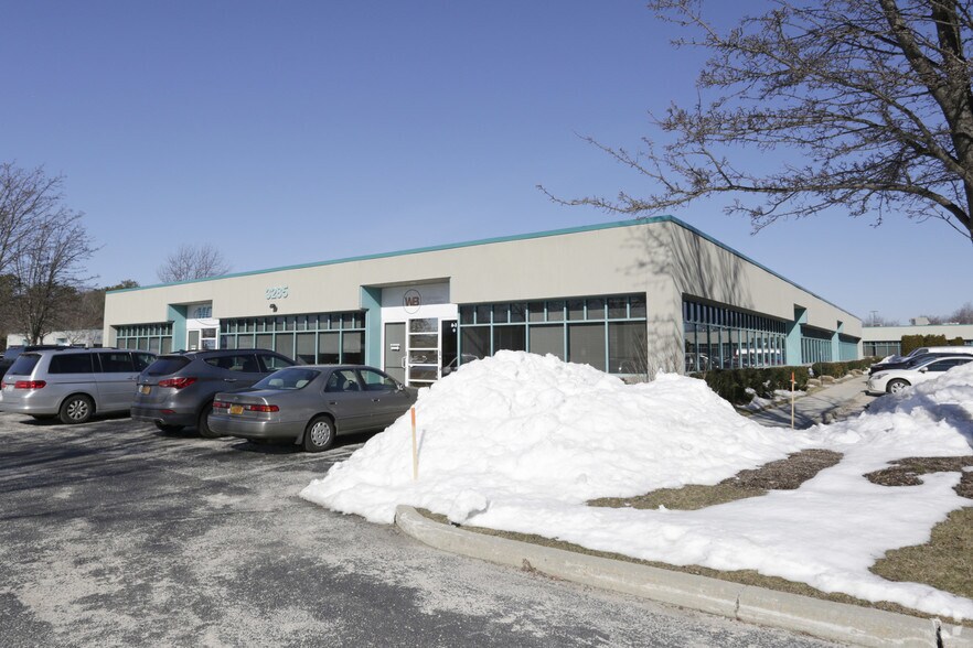 More Photos Of 3285 Veterans Memorial Hwy, Ronkonkoma Office For Lease