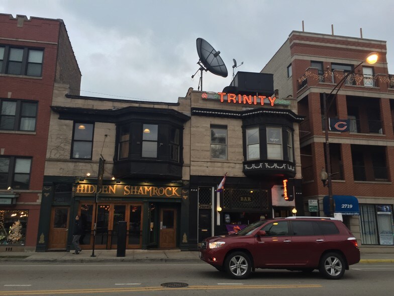 More Photos Of 2723 N Halsted St, Chicago Bar For Sale