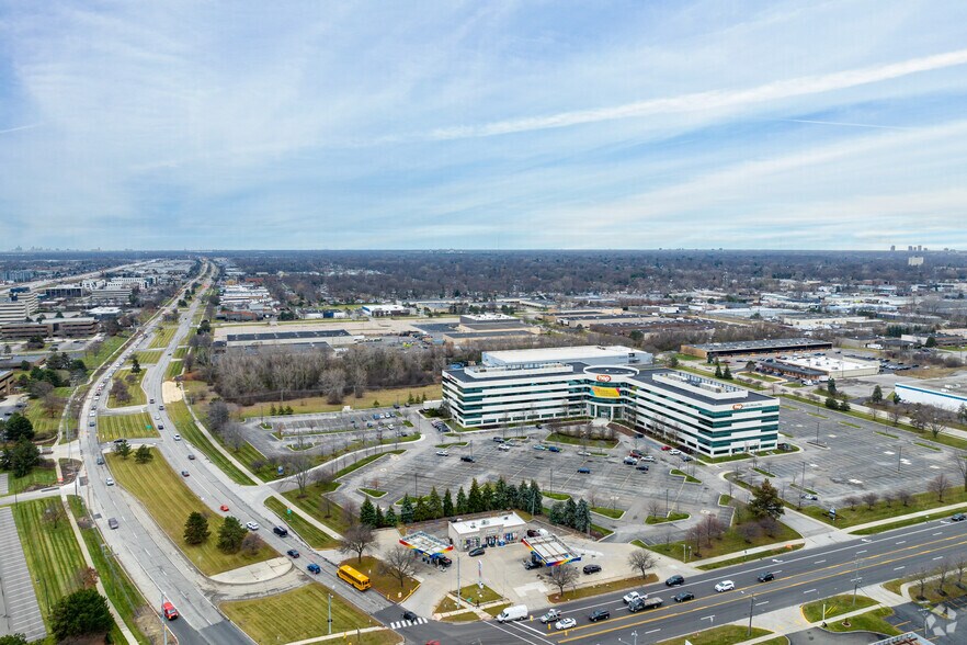 More Photos Of 1414 E Maple Rd, Troy Office For Sale