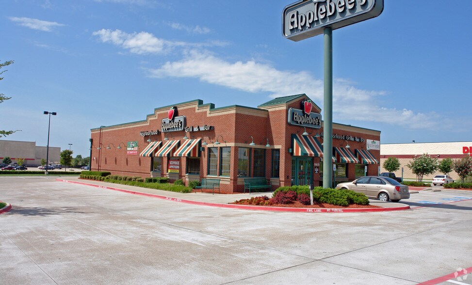 More Photos Of 2307-2525 W I-20, Grand Prairie Unknown For Lease