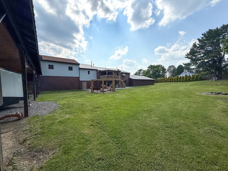 More Photos Of 13080 US 422, Kittanning Storefront Retail Residential For Sale