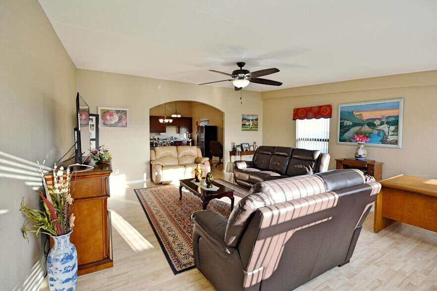 More Photos Of 4545 E FM 775, Seguin Manufacturing For Sale