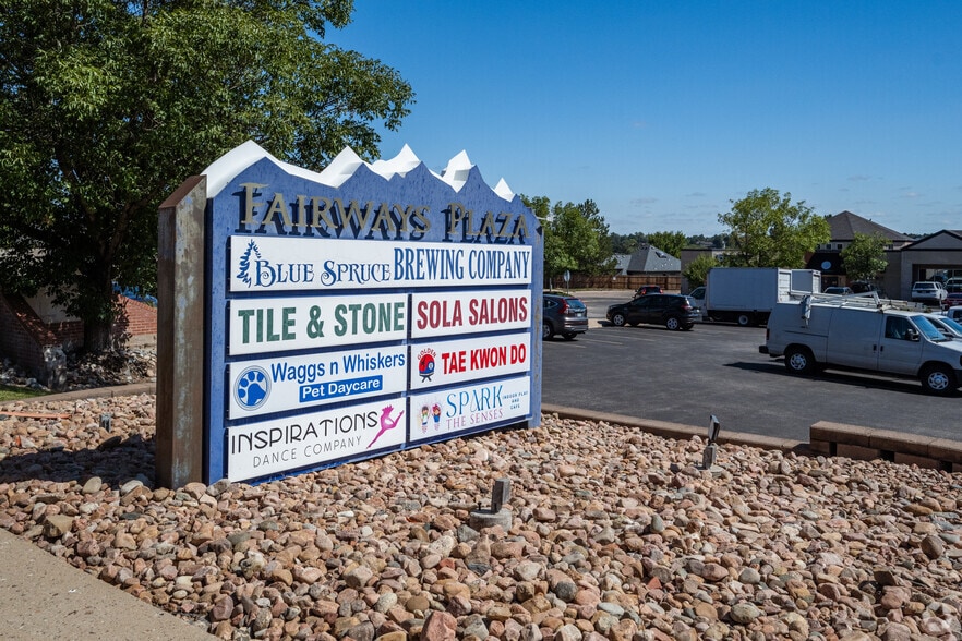 More Photos Of 8200-8260 S Colorado Blvd, Littleton Unknown For Lease