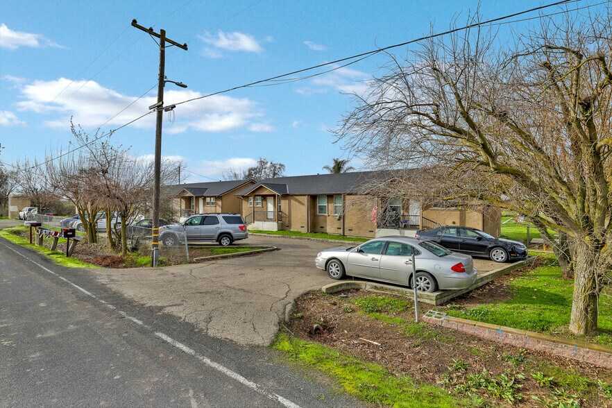 More Photos Of 5125 Kaiser Rd, Stockton Apartments For Sale